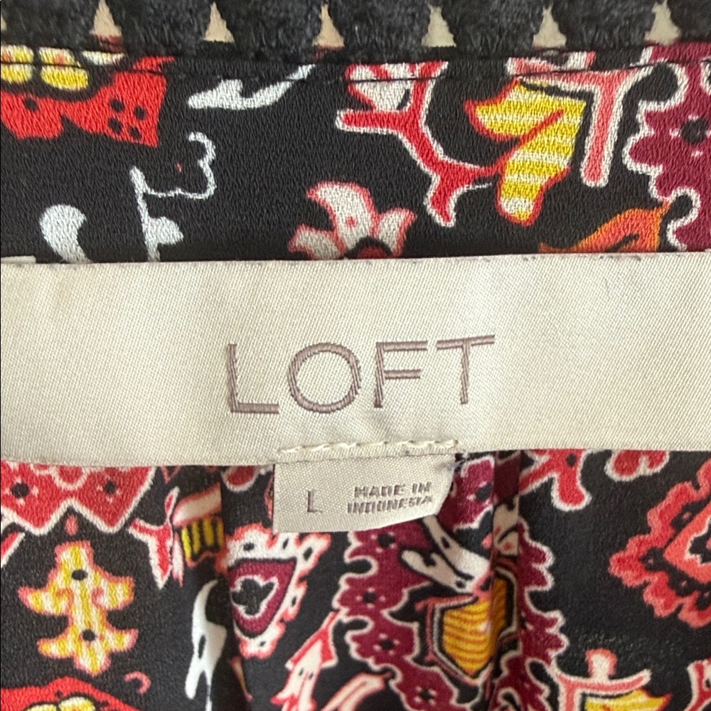 LOFT Multicolor Patterned Top, Size L - Picture 2 of 8